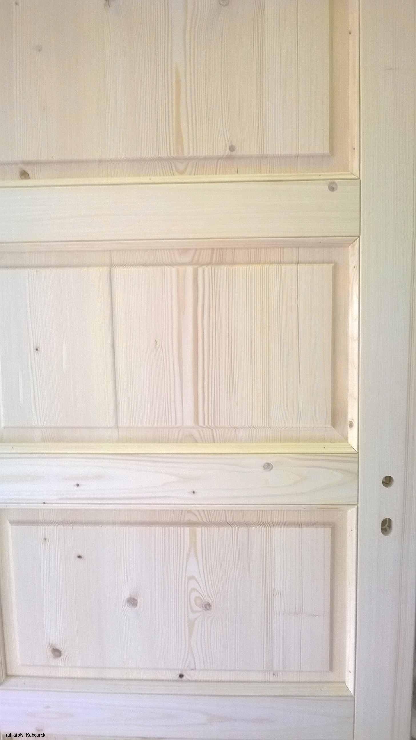 Dveře int. smrkové plné 