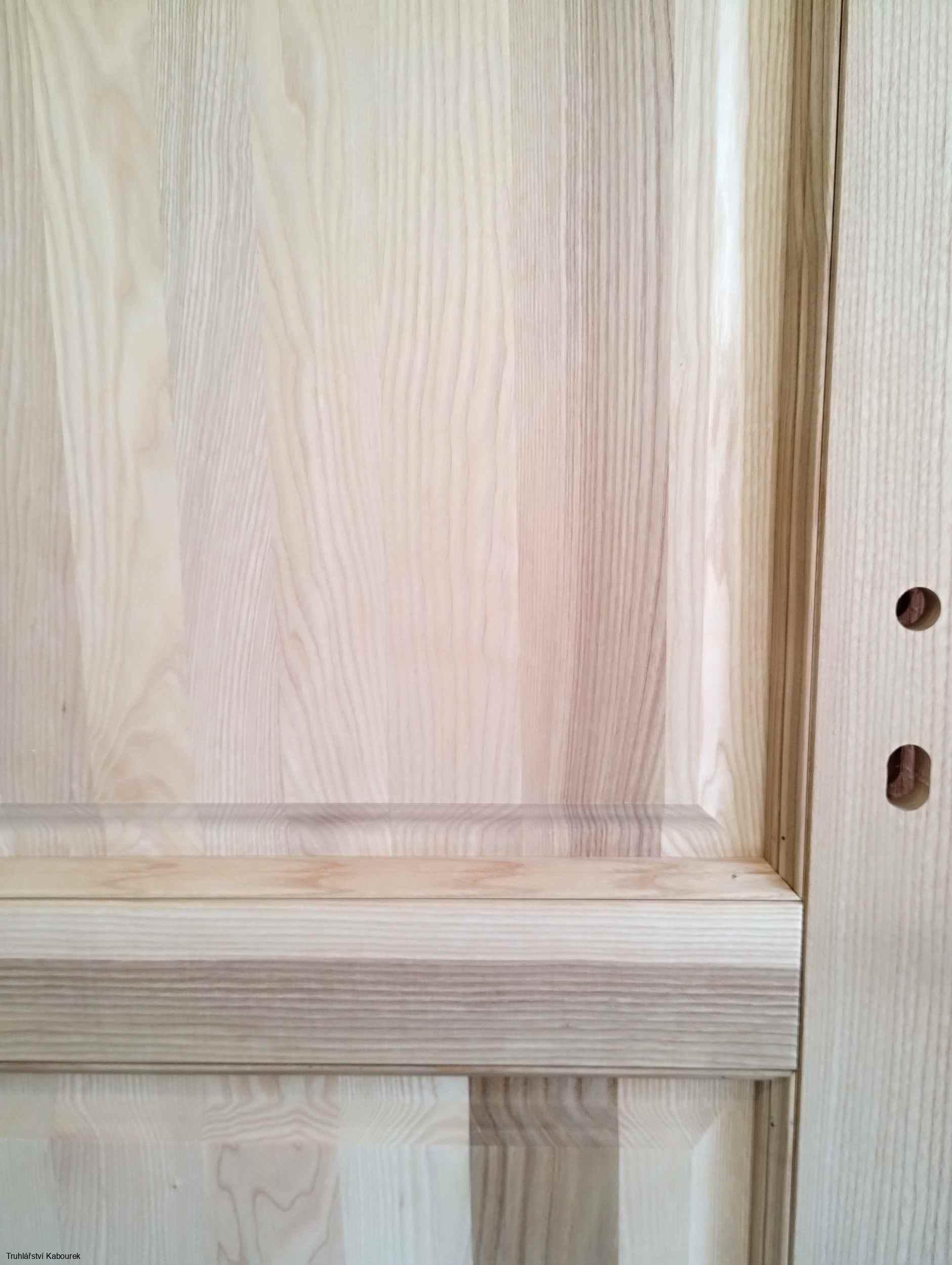 Dveře int. jasanové plné 