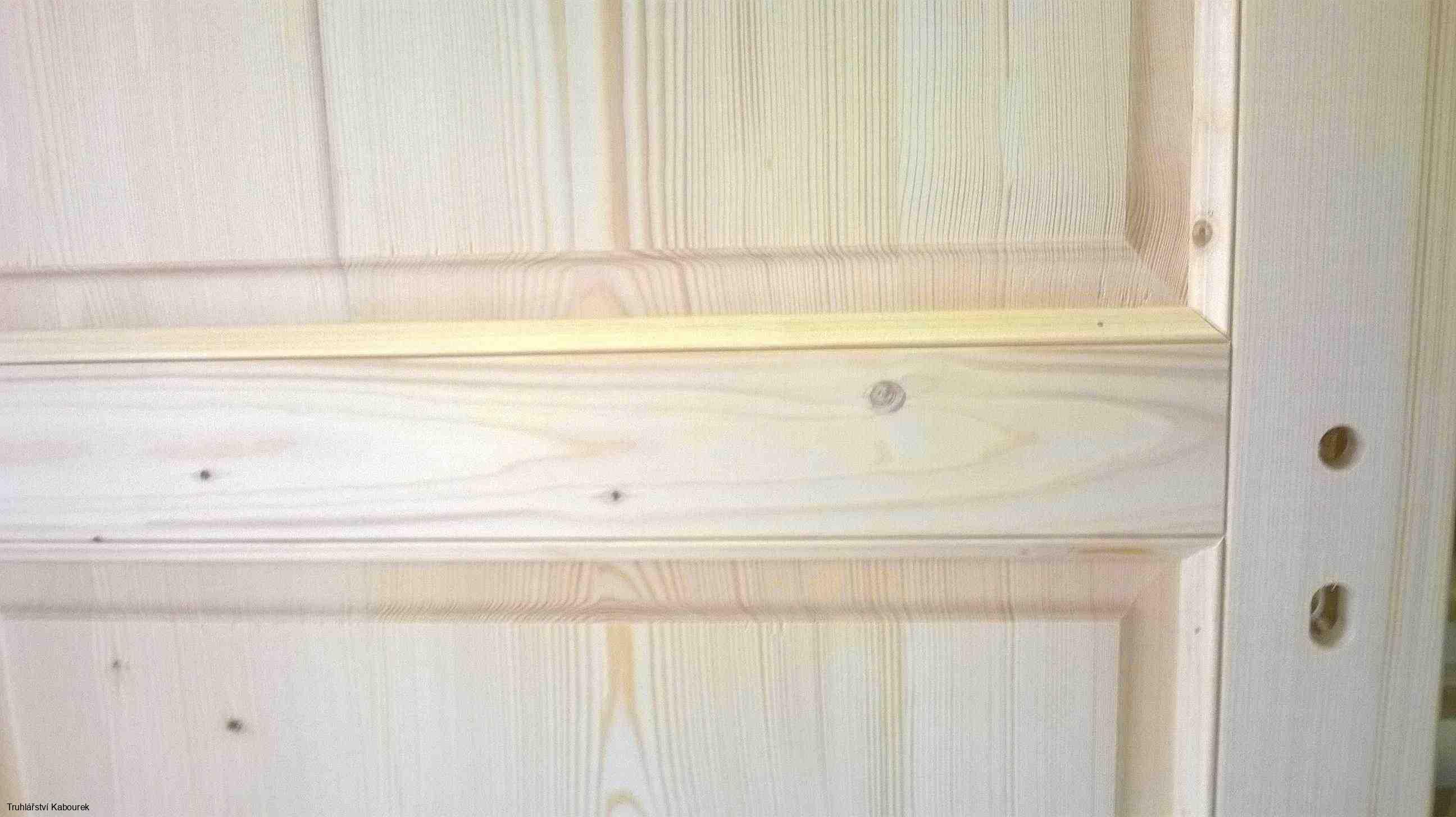 Dveře int. smrkové plné 