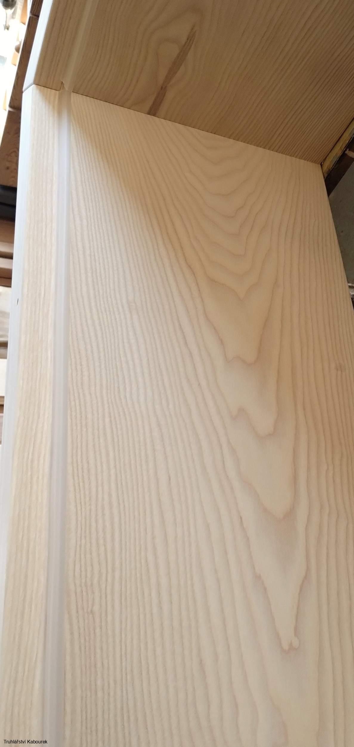 Zárubeň obložková jasanová 36 cm