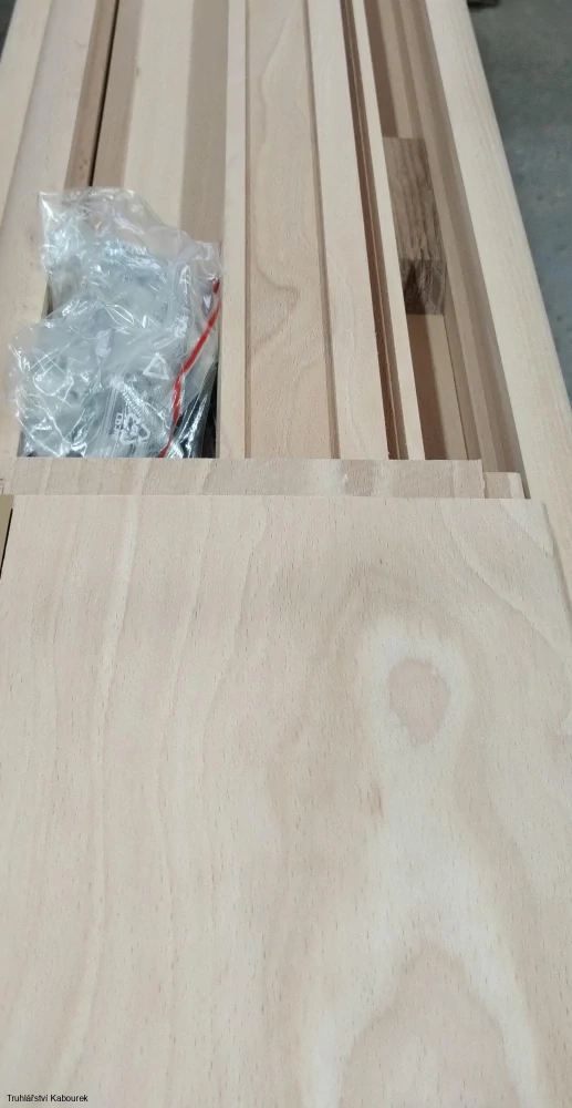 Zárubeň obložková buková 24 cm