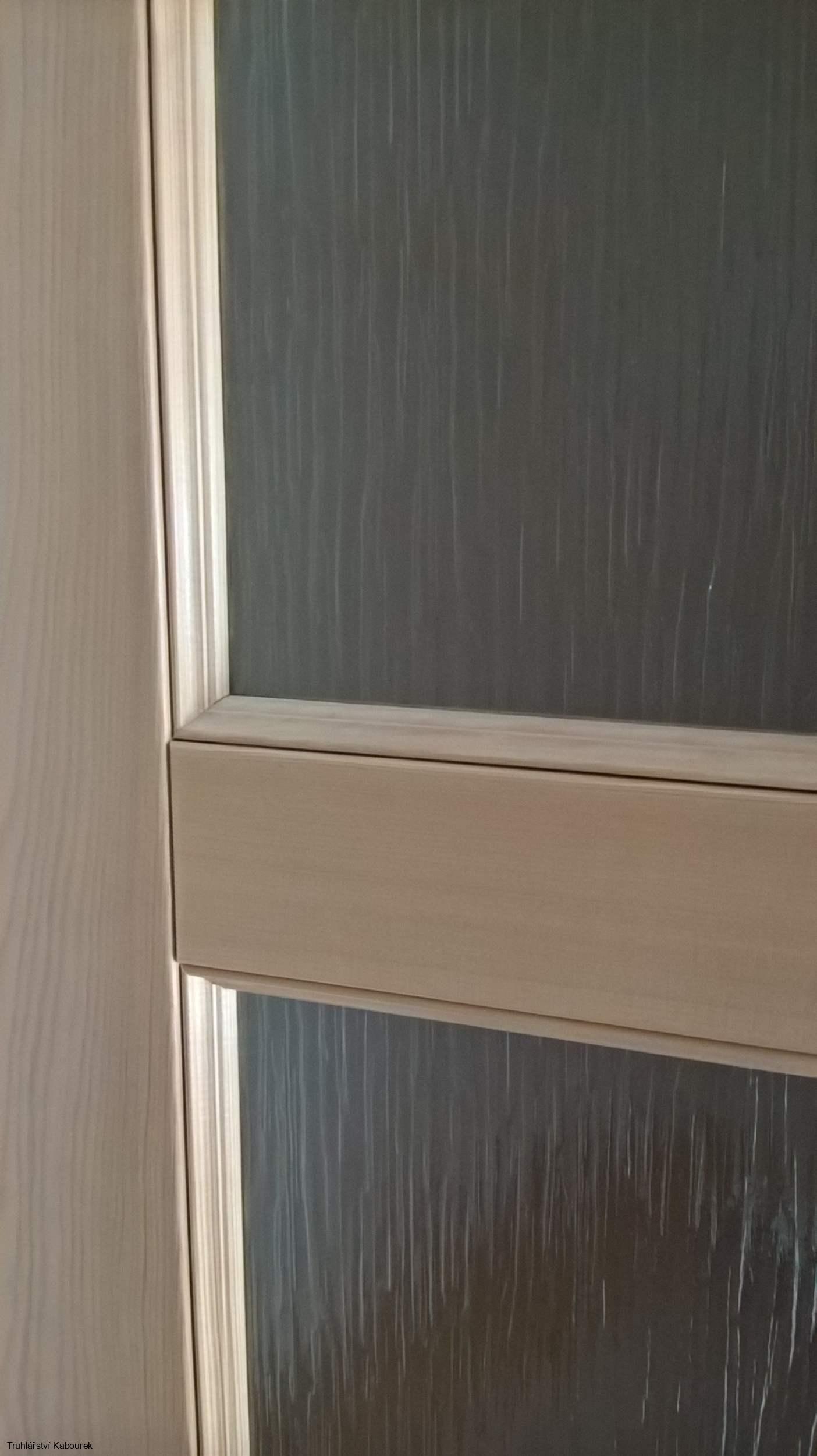 Dveře int. smrkové prosklené