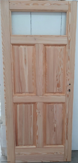 Dveře int. modřínové částečně prosklené